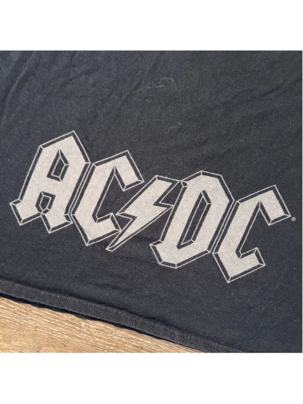 Liquid Blue AC/DC For Those About To Rock T-Shirt Size Xl